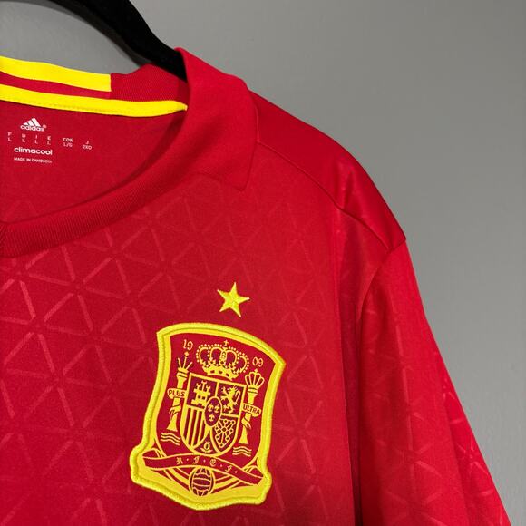 Adidas Spain 2016 National Team Red & Yellow Jersey - Size Large - Climacool - Picture 2 of 9